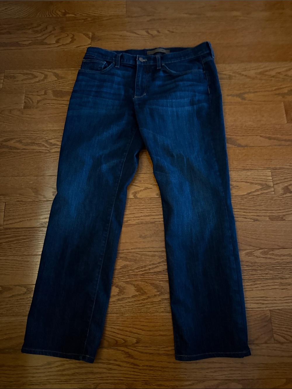Men’s Joe’s jeans